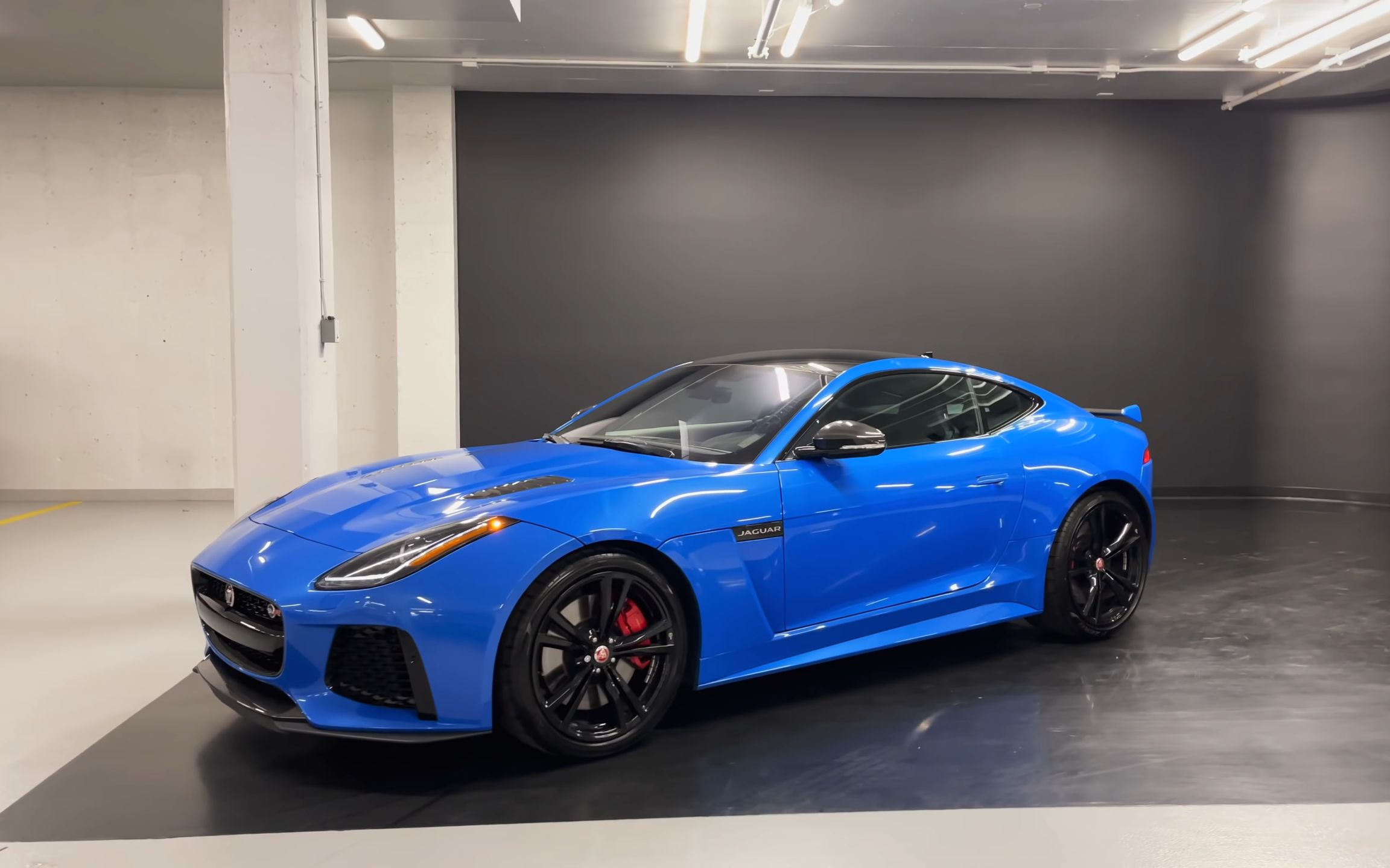 【4k】jaguar f-type svr ultra blue - review   walkaround