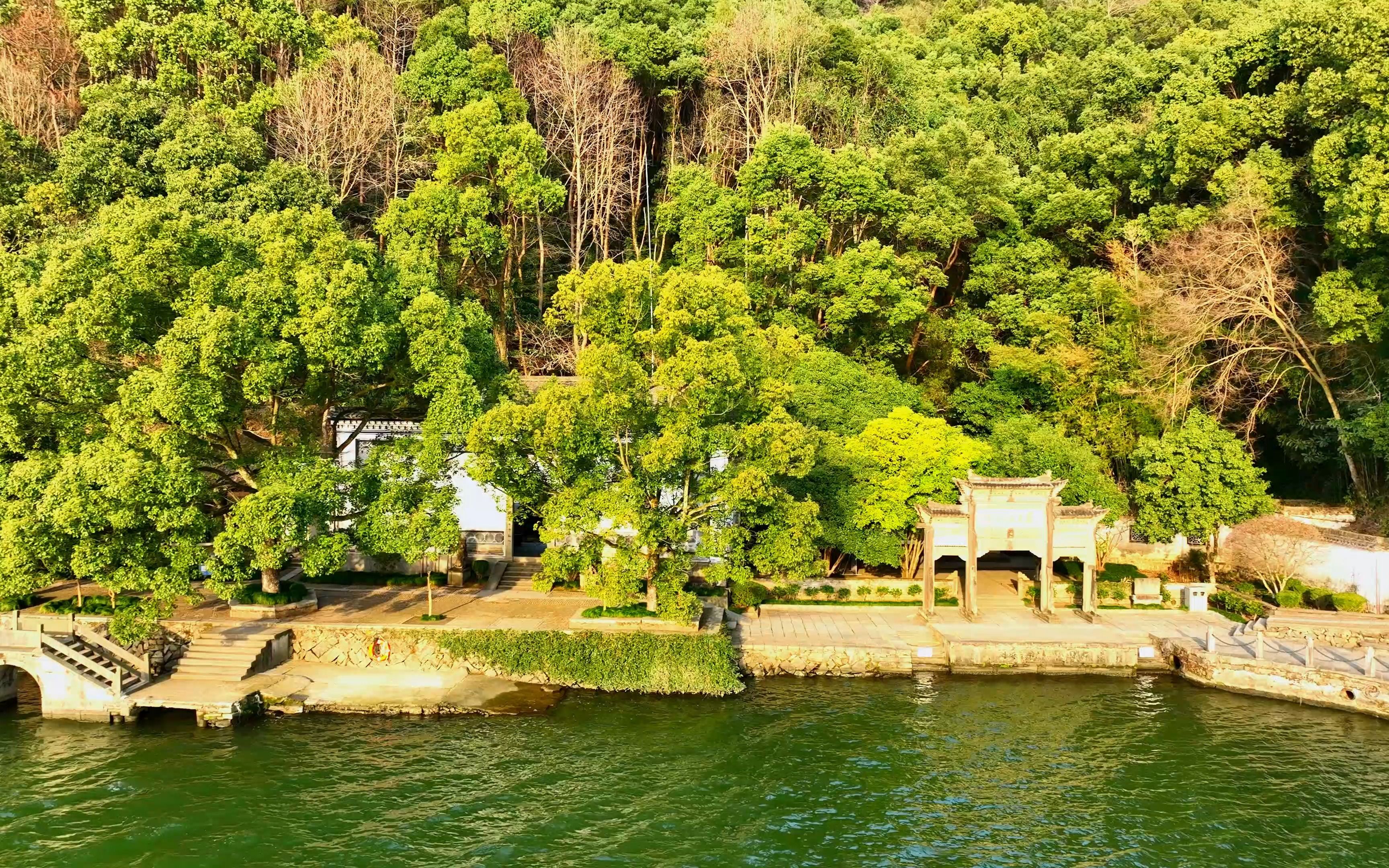 一镜到底——严子陵钓台