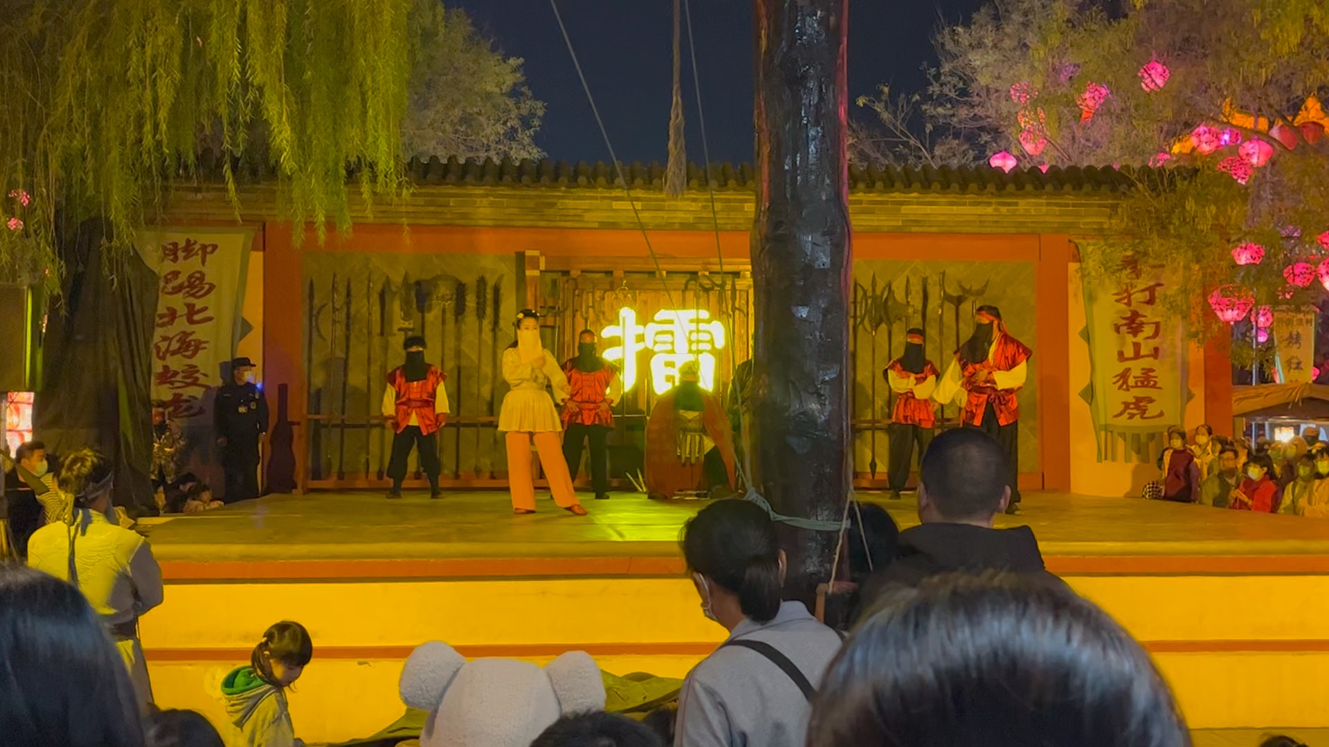 开封市清明上河园燕青打擂