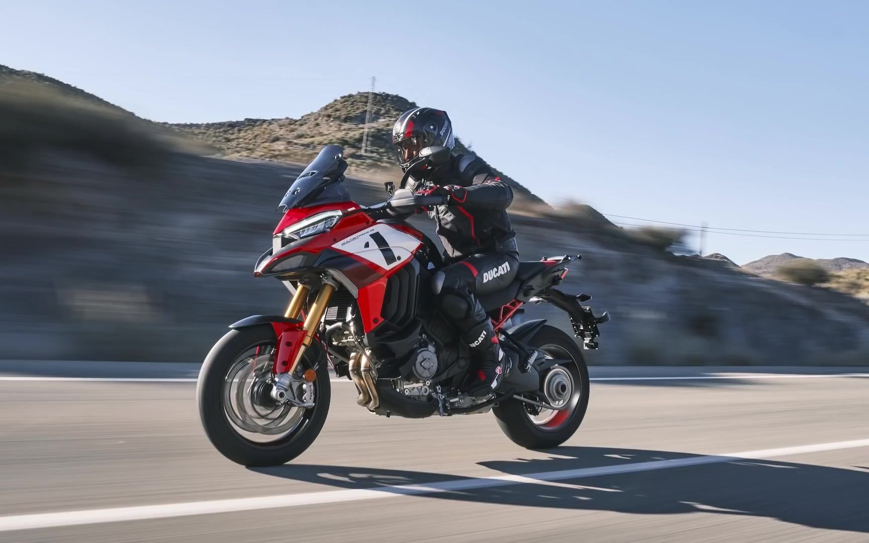 【杜卡迪】——全新 2022全新 2022 ducati multistrada v4 pikes