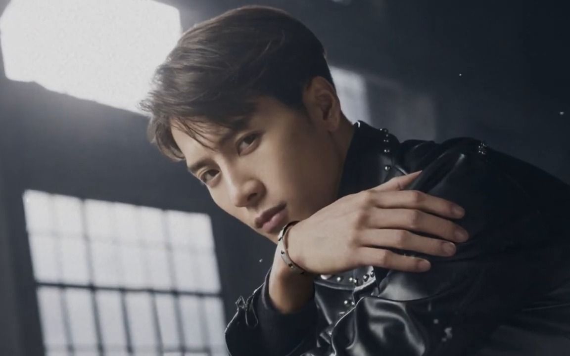 [图]Jackson Wang 王嘉尔_ 最被讨厌的KPOP爱豆？The Most Hated Kpop Idol_