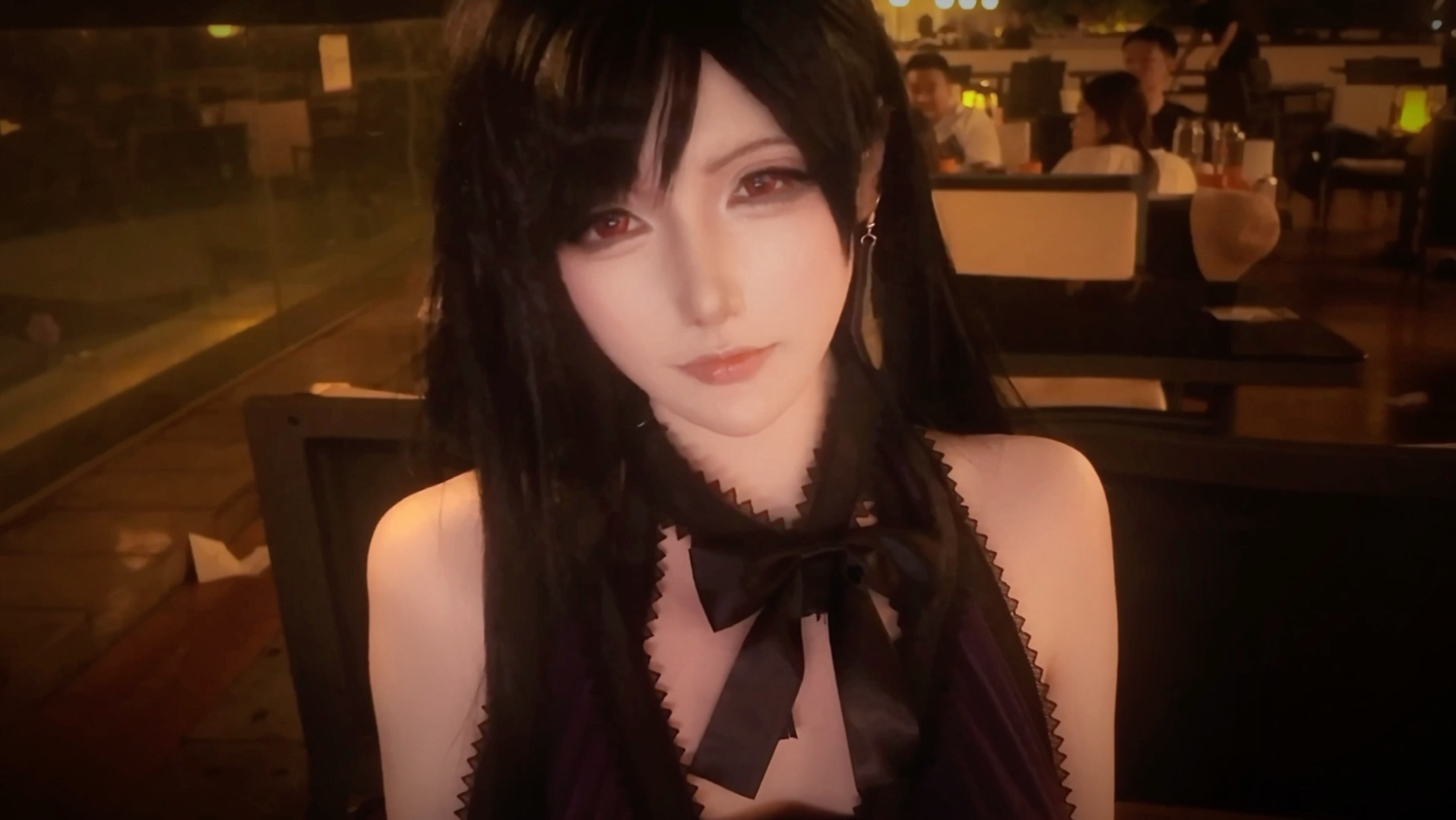 和漂亮女孩吃了顿漂亮饭