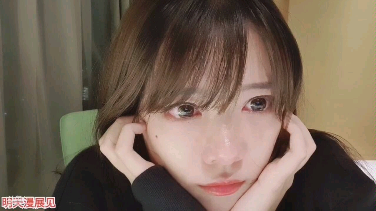 【骆歆·名场面】我分手了,你能安慰安慰我么→_→梨花带雨的婷婷真