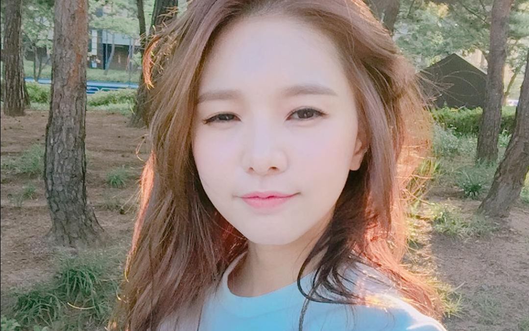 3月份jei金珍熙小队在ins上的直播视频