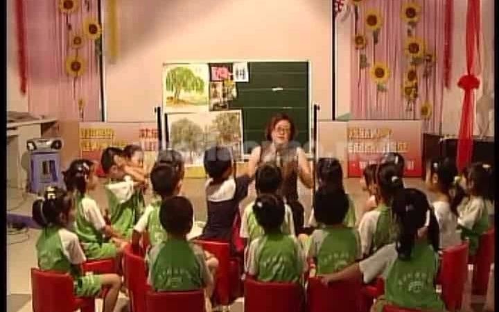 [图]幼儿园公开课大班科学《落叶树与常青树》视频+教案+课件PPT