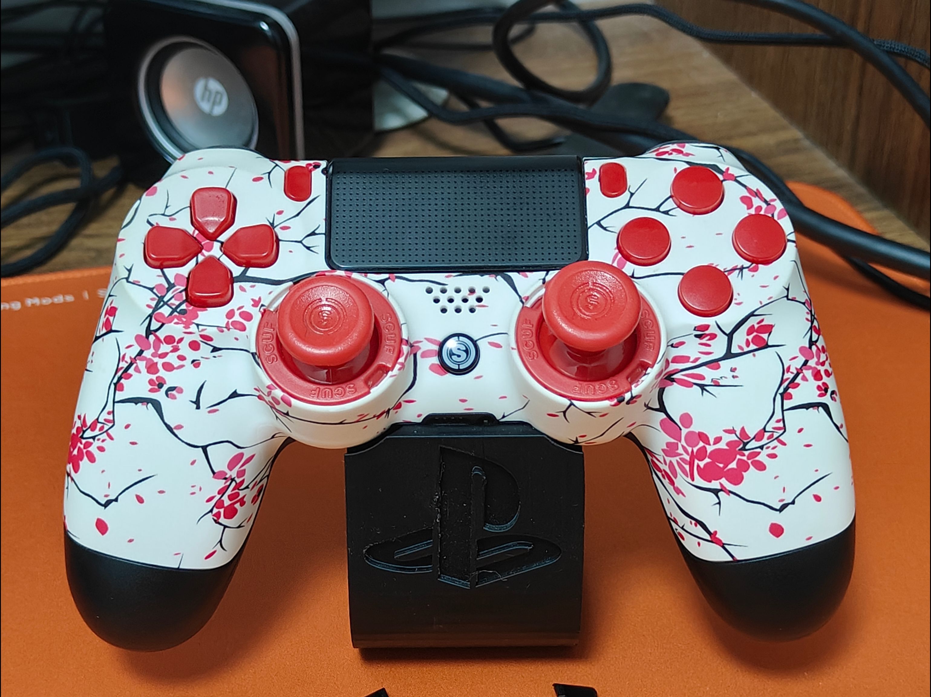 也许你需要一只scuf的ps4手柄,真的需要吗?哔哩哔哩bilibili