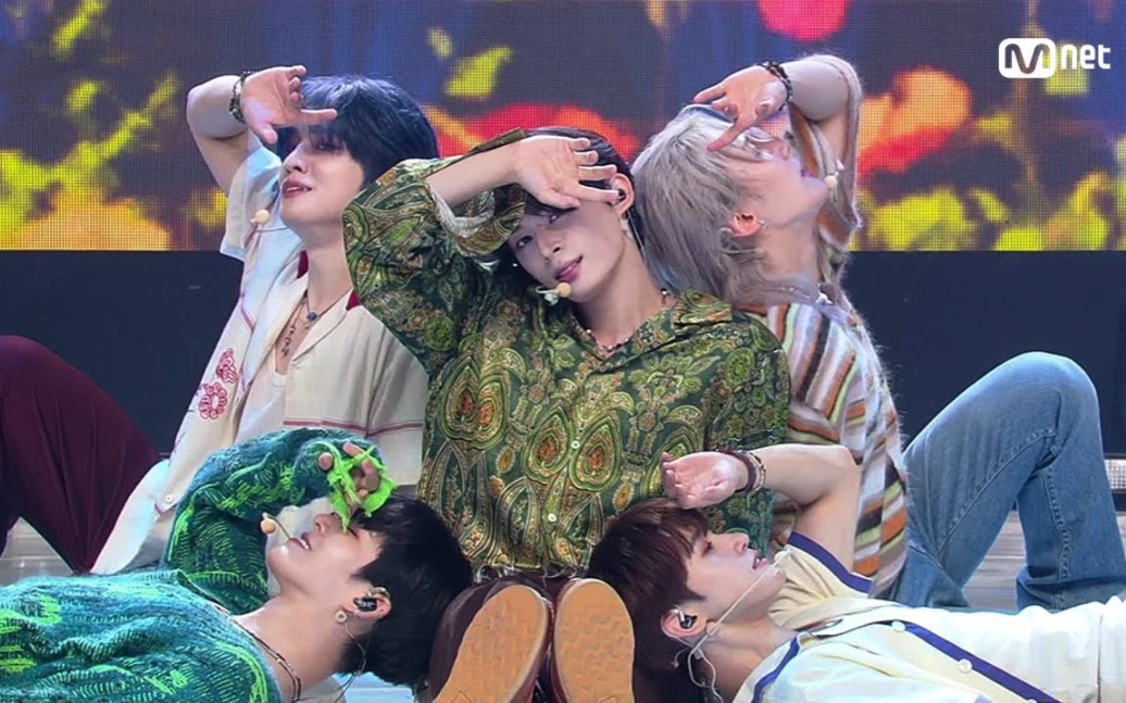 新男团xeed《blue》0803 回归打歌初舞台