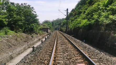 重庆菜园坝火车站 5612次列车 没有空调的绿皮火车2022.5.4哔哩哔哩bilibili