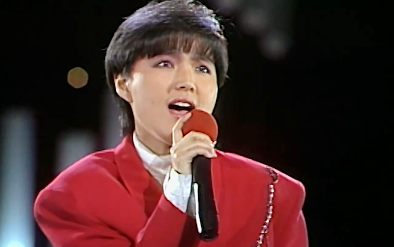 【1080p】韩国歌手 张德 (故) - 历年舞台现场演出合集_哔哩哔哩 (゜