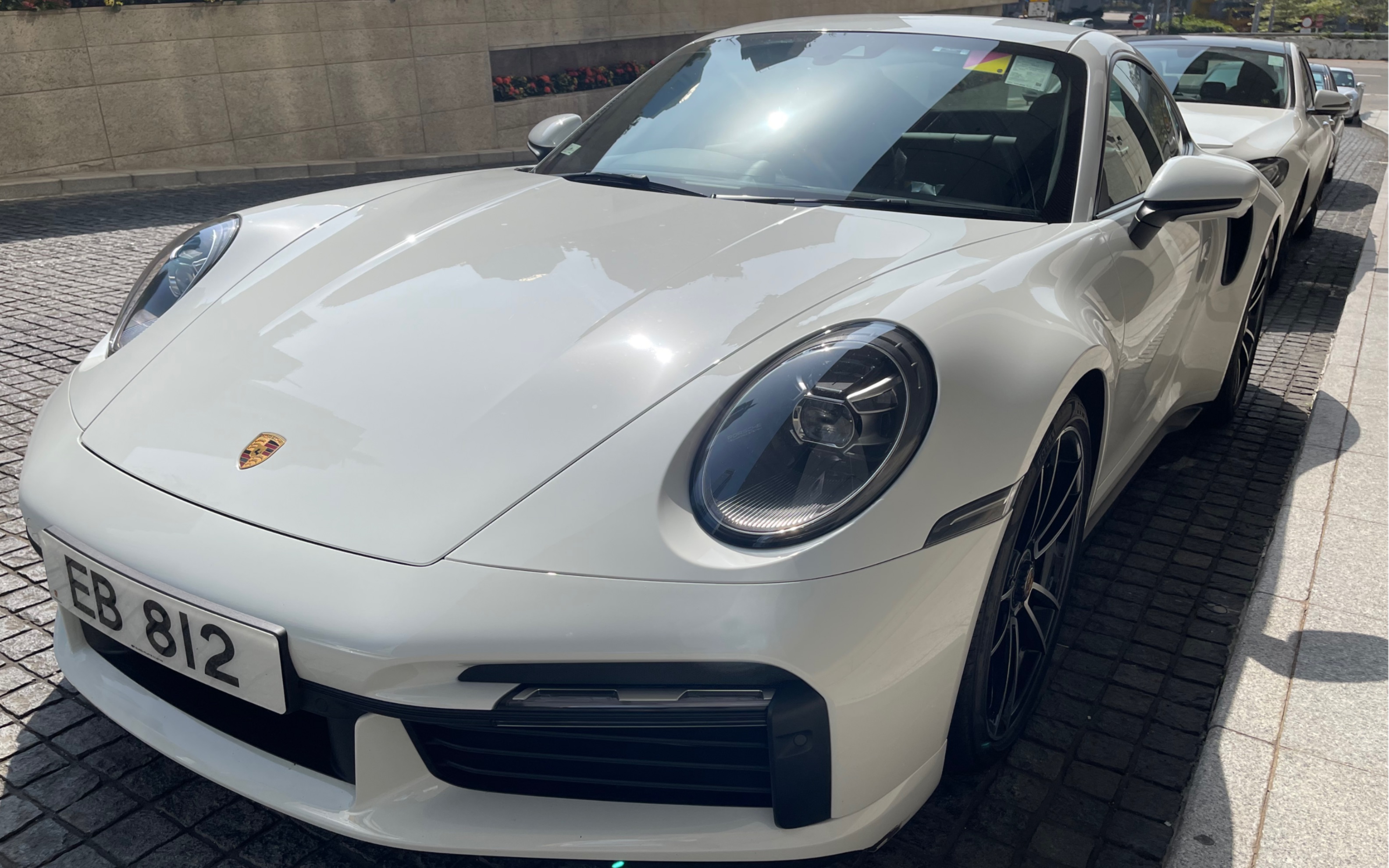 【香港|911 turbo s】eb和812组合起来,就是保时捷911 turbo s