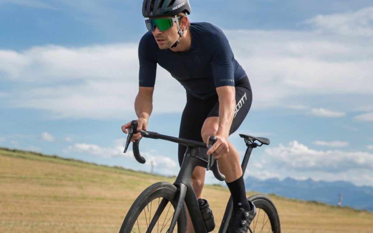 全内走线进化丨2021 scott foil rc气动公路车介绍_哔哩哔哩 (゜-゜)