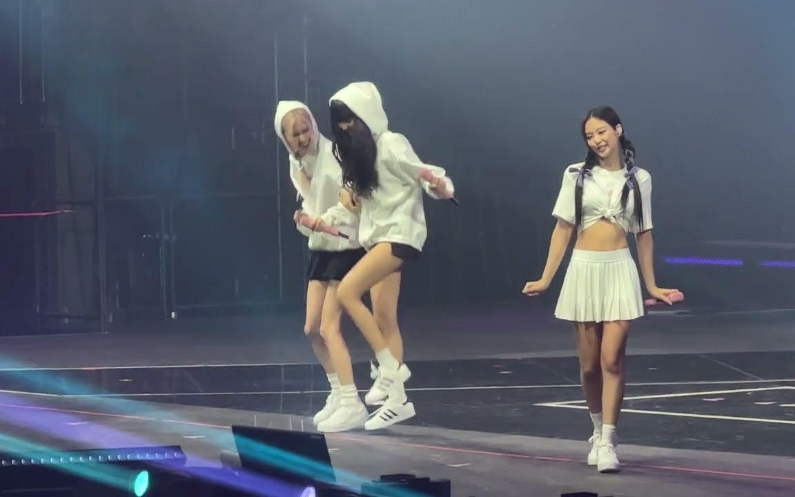 [图]BLACKPINK 《Yeah Yeah Yeah》 （221016首尔演唱会DAY2）