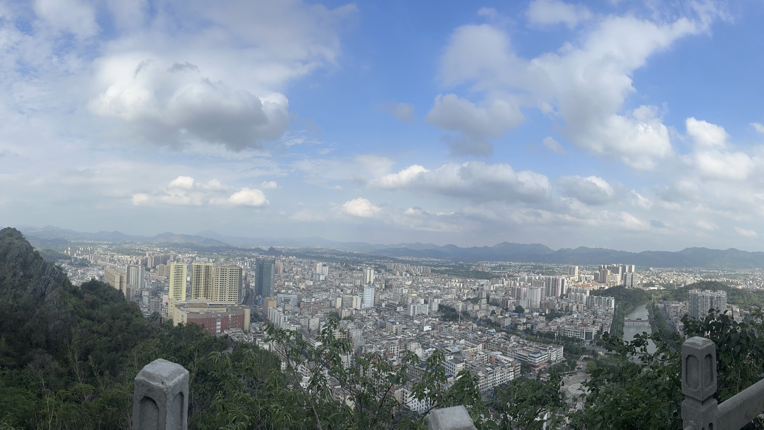 广西钦州市灵山县六峰山