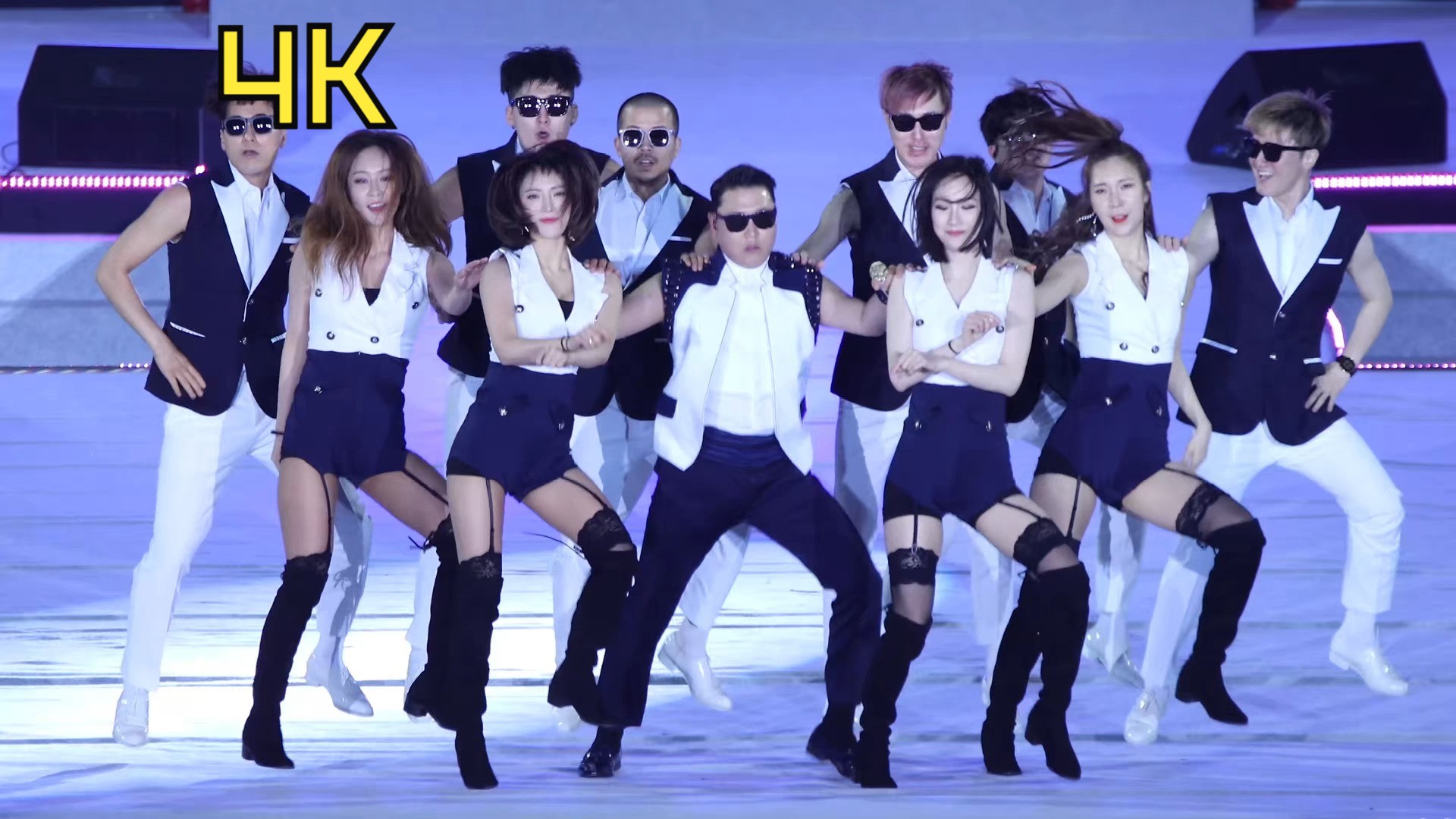 PSY鸟叔《GANGNAM STYLE》+《GENTLEMAN》直拍哔哩哔哩bilibili