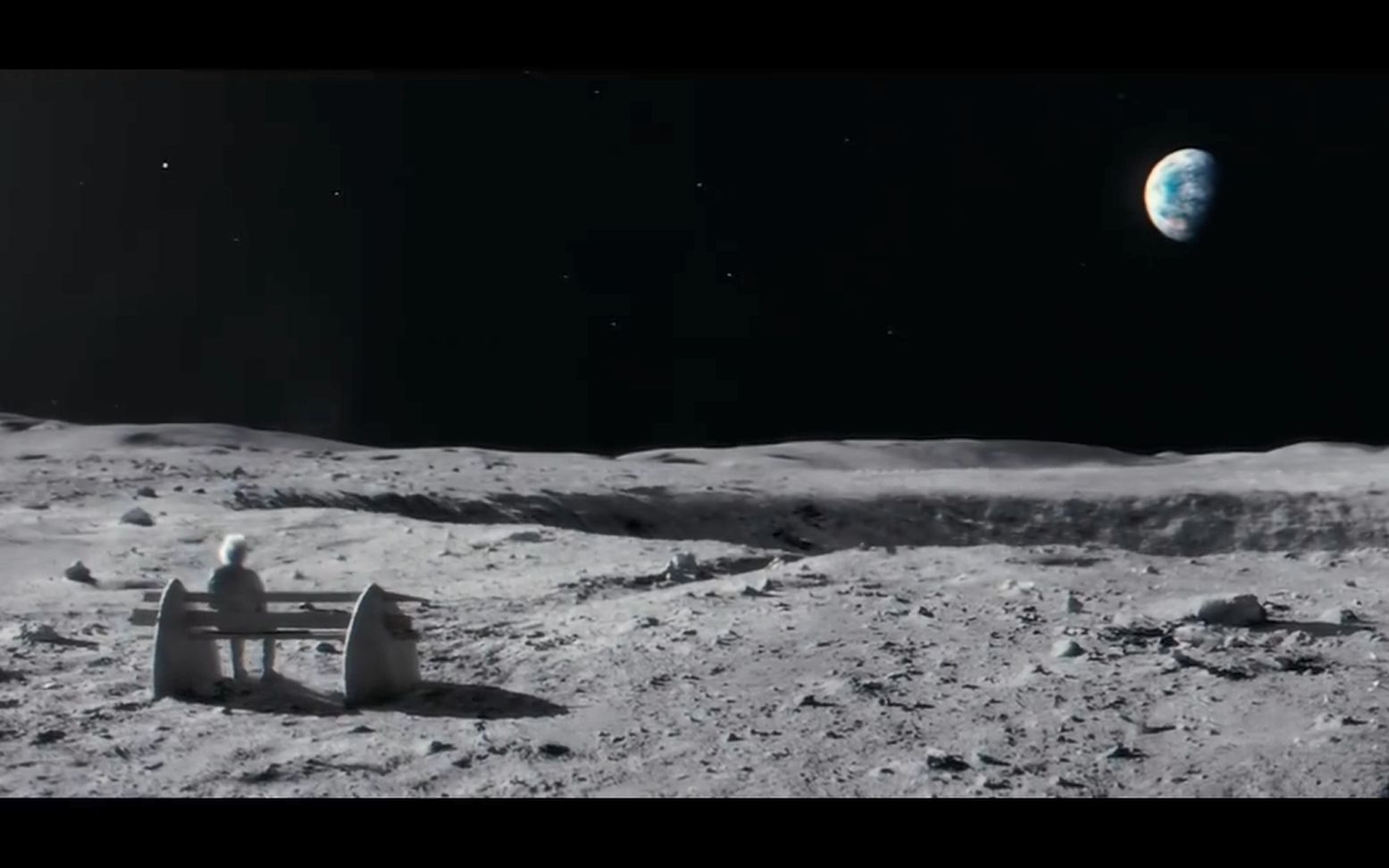 [图]每年圣诞，英国人都在等John Lewis的一个广告。2015圣诞节广告--Man On The Moon