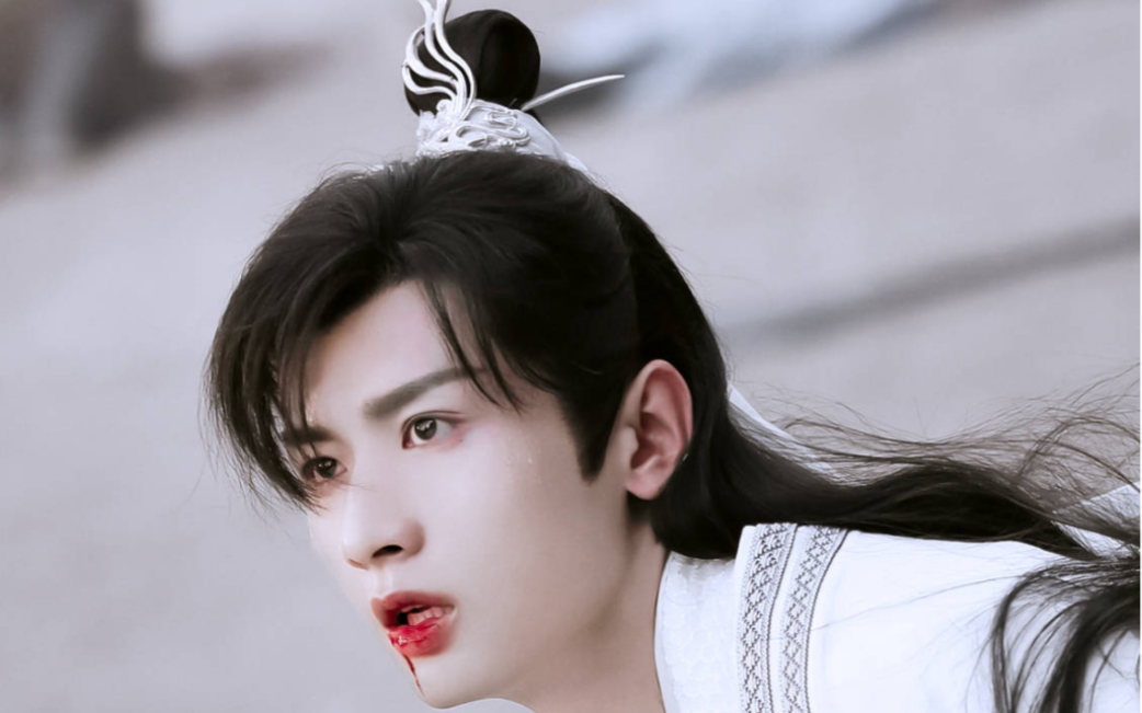 【琉璃】璇玑追夫名场面之一,终究还是司凤舍不得璇玑,亲亲抱抱成功拿