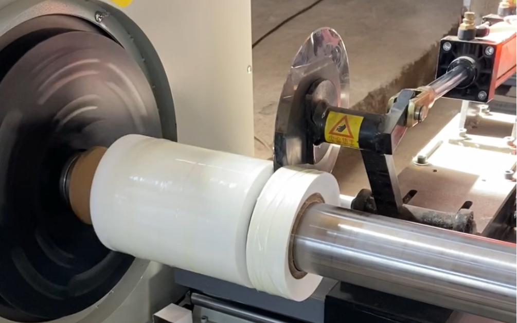 熔喷布纸管精切机设备切割端面光滑无毛刺 速度快 分切5公分左右 现场
