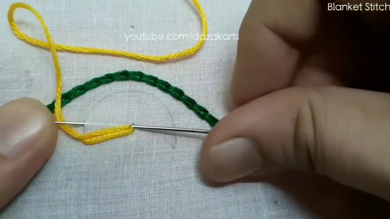 針法簡單的邊線手工刺繡,縫在衣服上好漂亮呀!