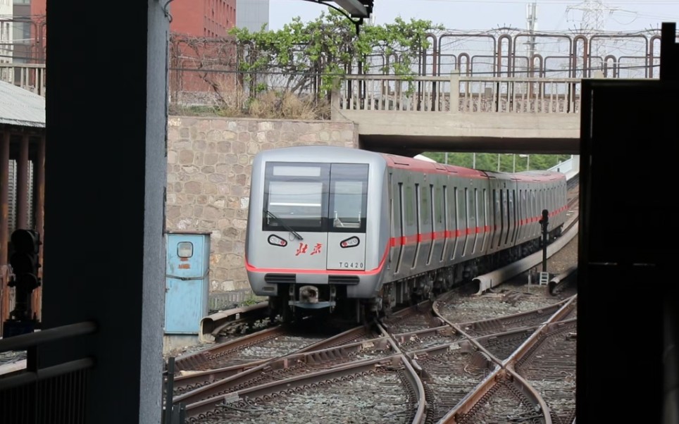 sfm05077pov15mv42021年终巨作北京地铁原八通线18周年纪念片