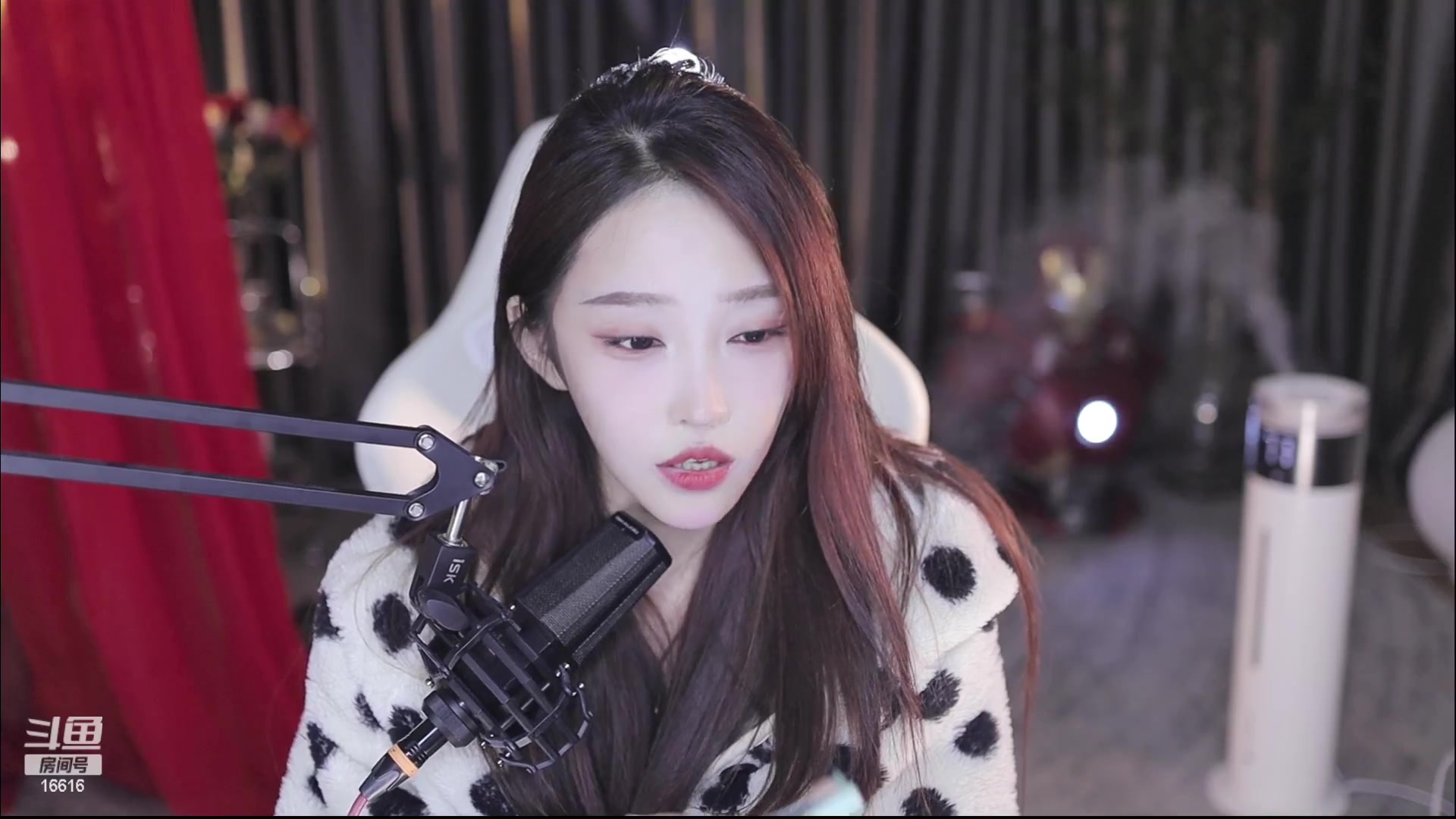 05.04 vivi小小酥 斗鱼 直播回放