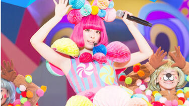 (未使用･未開封品)　KPP 2014 JAPAN ARENA TOUR きゃりーぱみゅぱみゅのからふるぱにっくTOY BOX [DVD] kmdlckf 5185eUqQftL._AC_SY200_QL15_.jpg