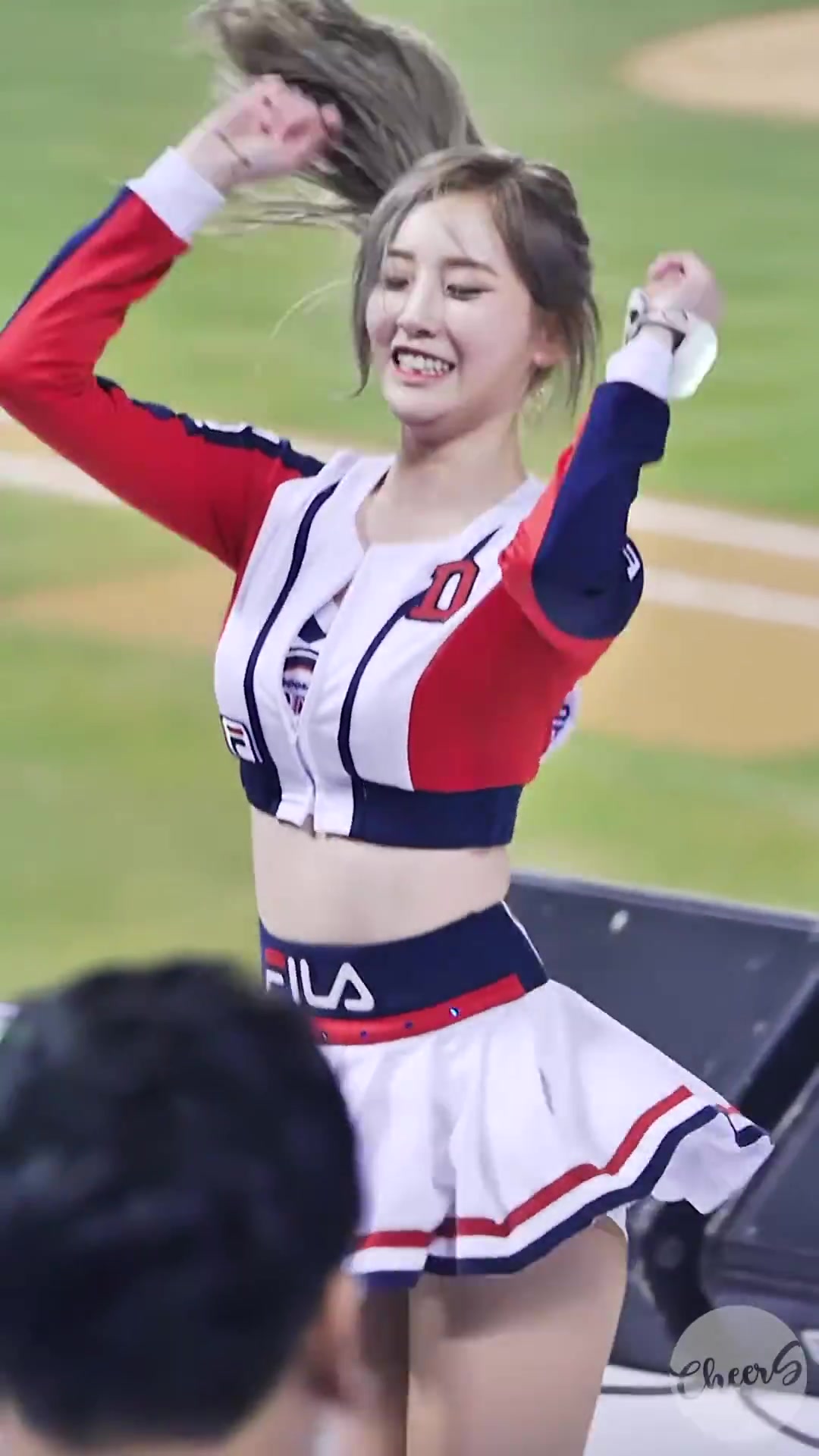 韩国斗山熊棒球啦啦队队长徐贤淑