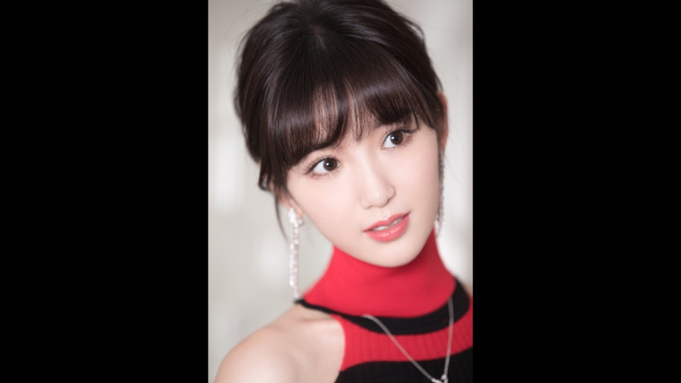 天生自带美瞳的女明星毛晓彤!爱了爱了!