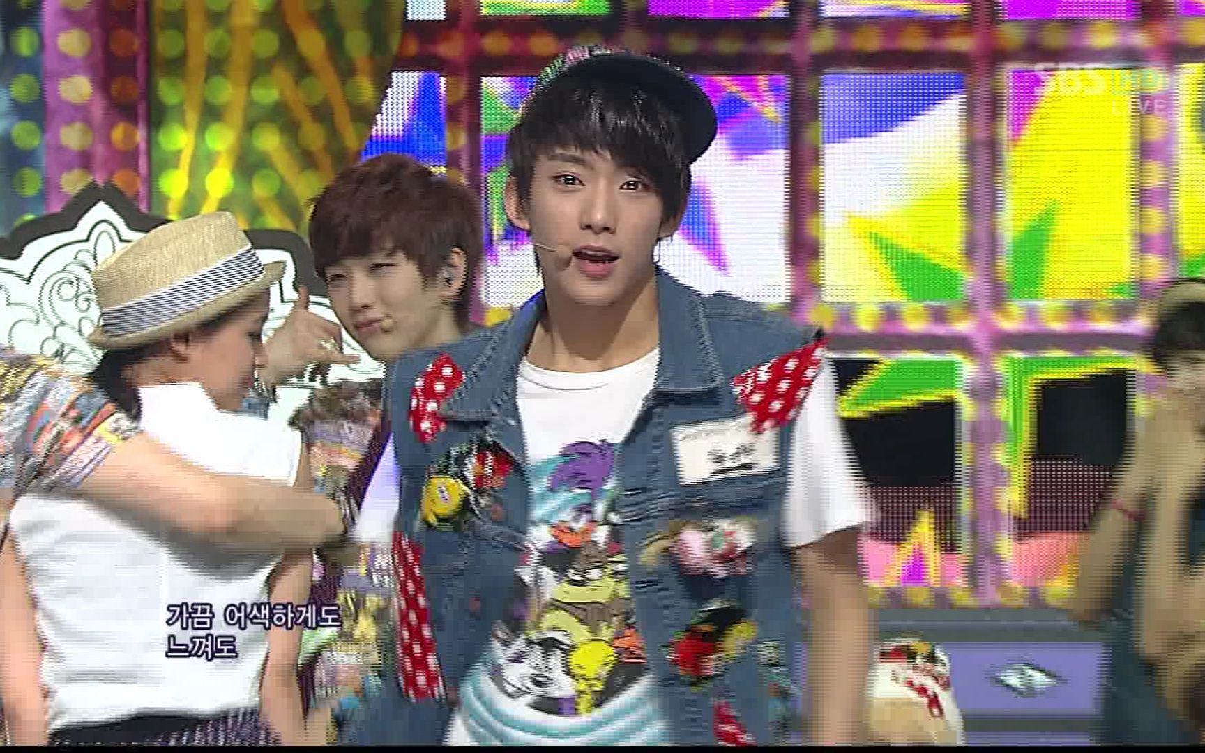 [图]【B1A4】《Baby Good Night》120527人歌 打歌live现场舞台