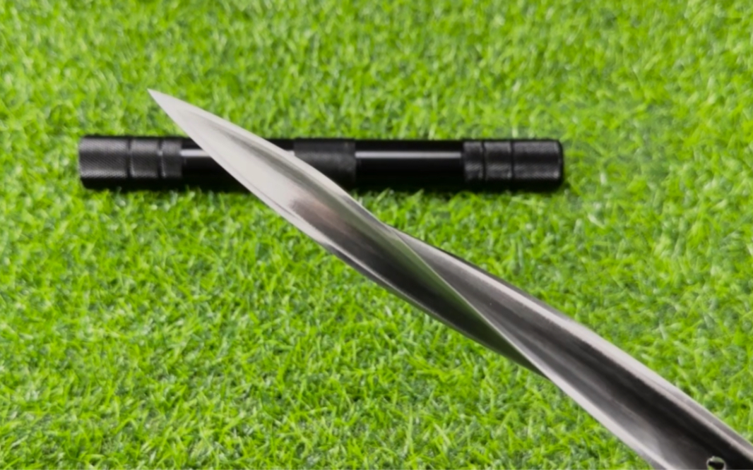 水管三棱螺旋军刺