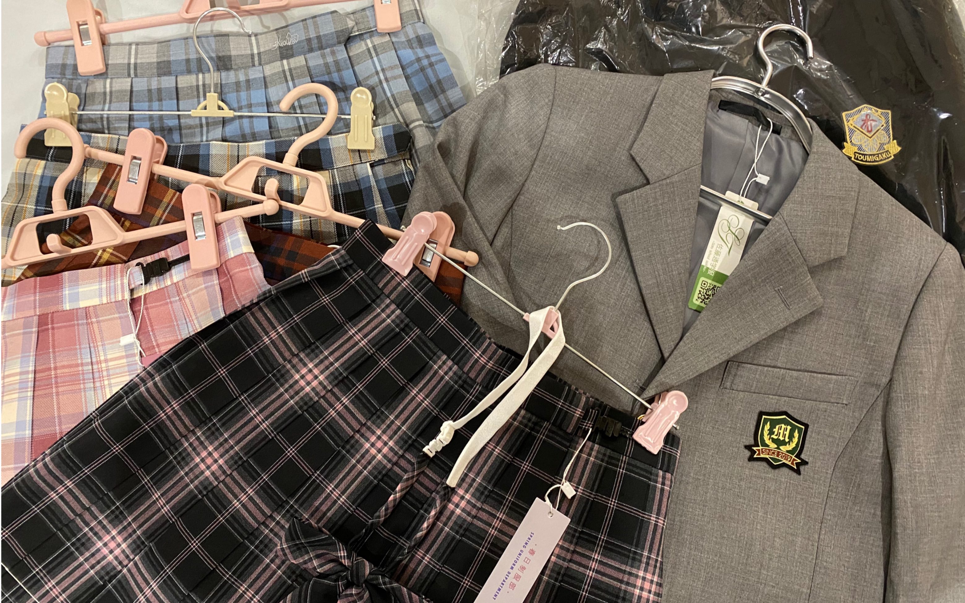 jk制服开箱裙子多到懒得拆是种什么体验那就来看专业误up开箱吧