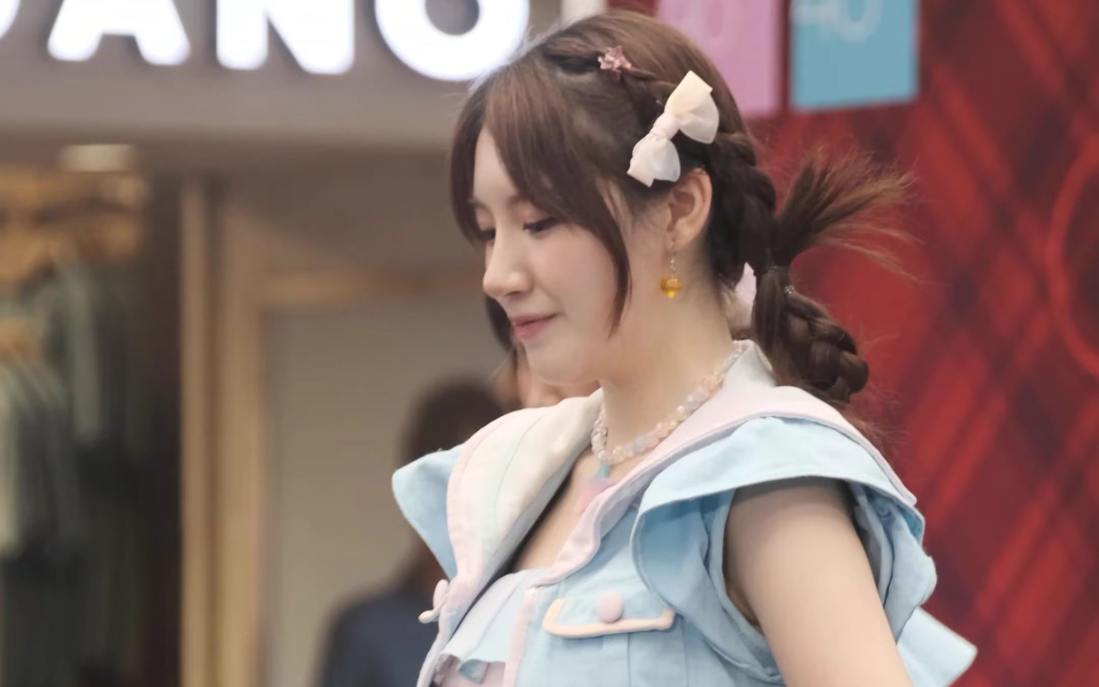 "sayonara crawl" champoo cgm48 [fancam4k] bnk48 & cgm48 road