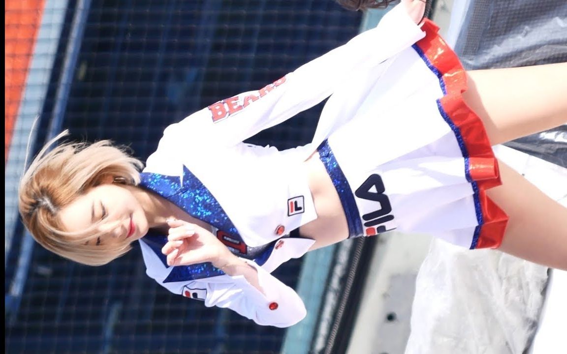 韩国美女啦啦队徐贤淑女生短发控其实我是帅酷美