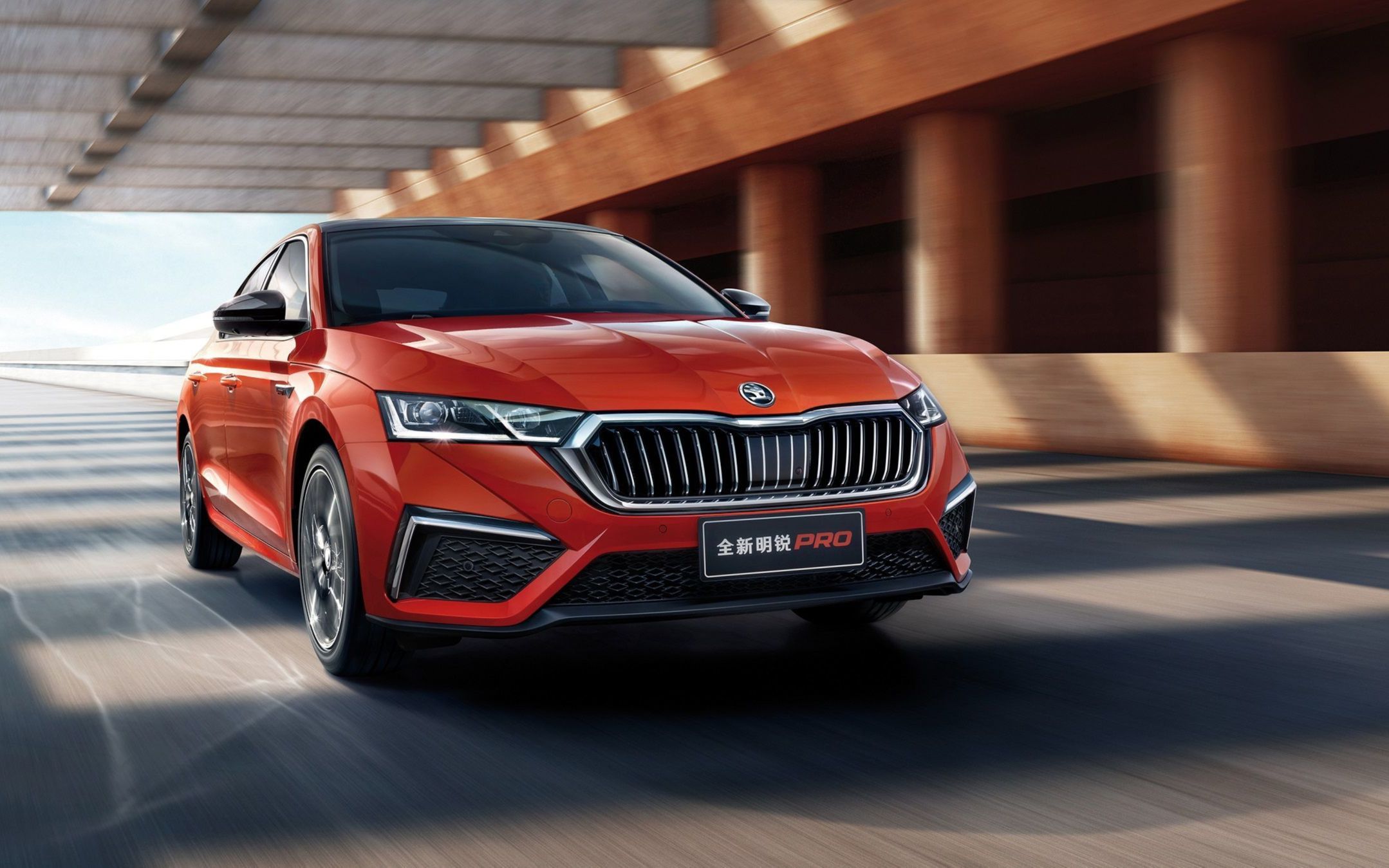 被斯柯达明锐pro种草 1.4t搭配双离合如丝般顺滑