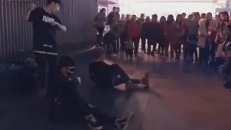 Dob 韩国人气dob街头公演团官方10分钟18首韩团舞蹈串烧mv酷炫完整版朴镇x李太永x杨成烈x金珍昊x姜凤根等 哔哩哔哩 Bilibili