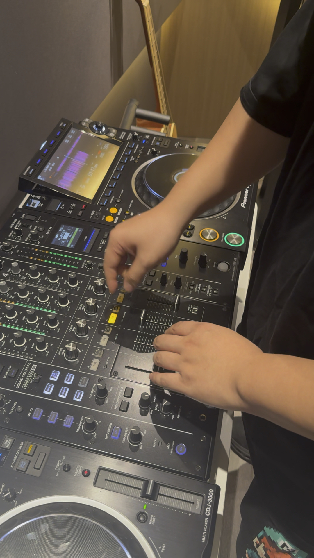 羊老师说要教我dj~~从入门到放弃～还不如回去做pv