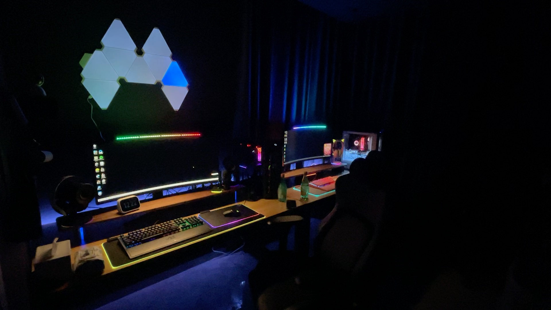 折腾两个星期,给自己整了个电竞房