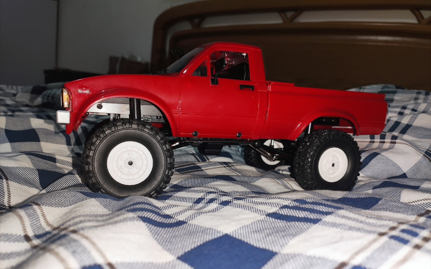 入手的第三辆车#顽皮龙c24床上冒险