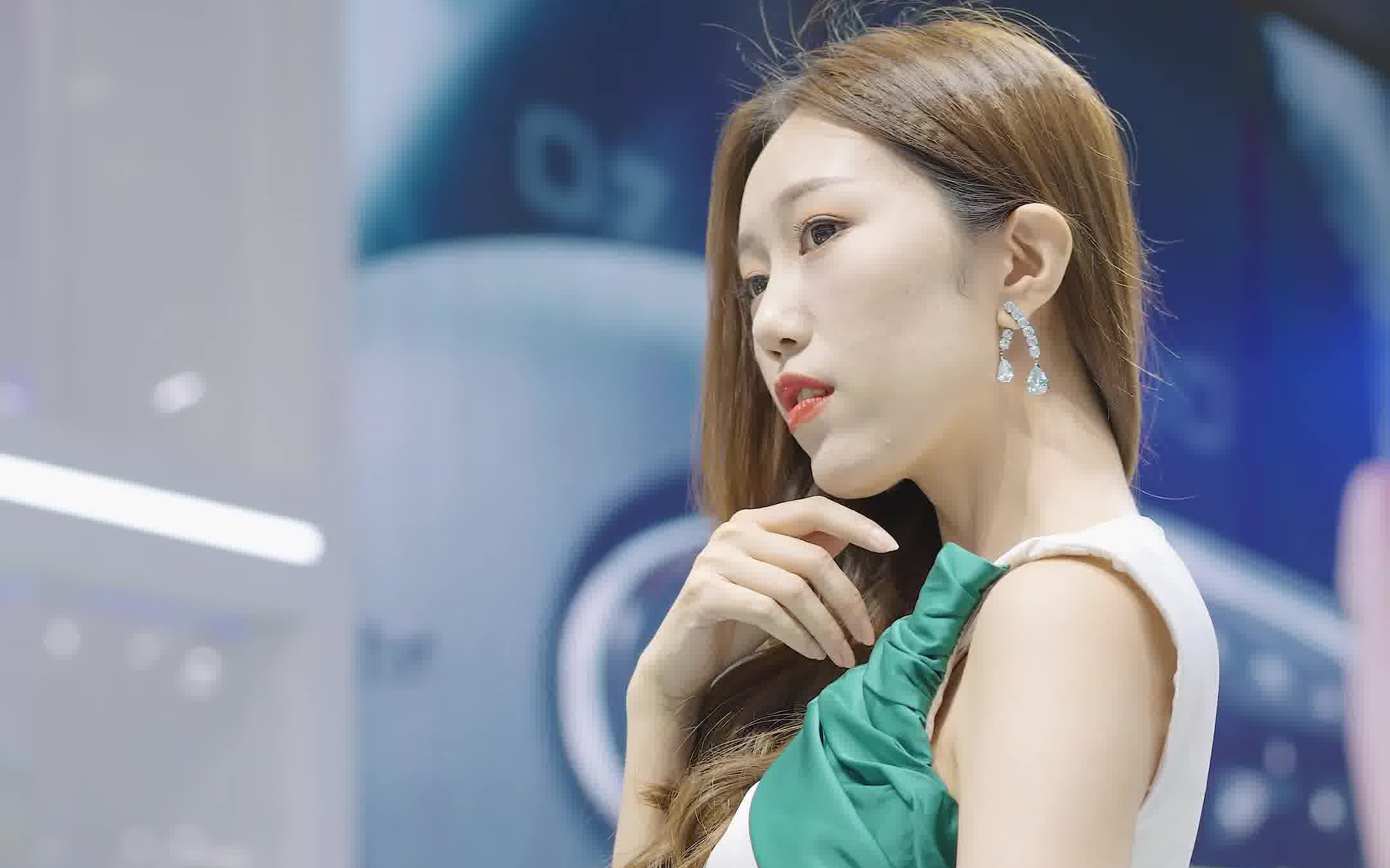 2022粤港澳大湾区车展 广汽传祺车模#01 @是朵朵啊_哔哩哔哩_bilibili