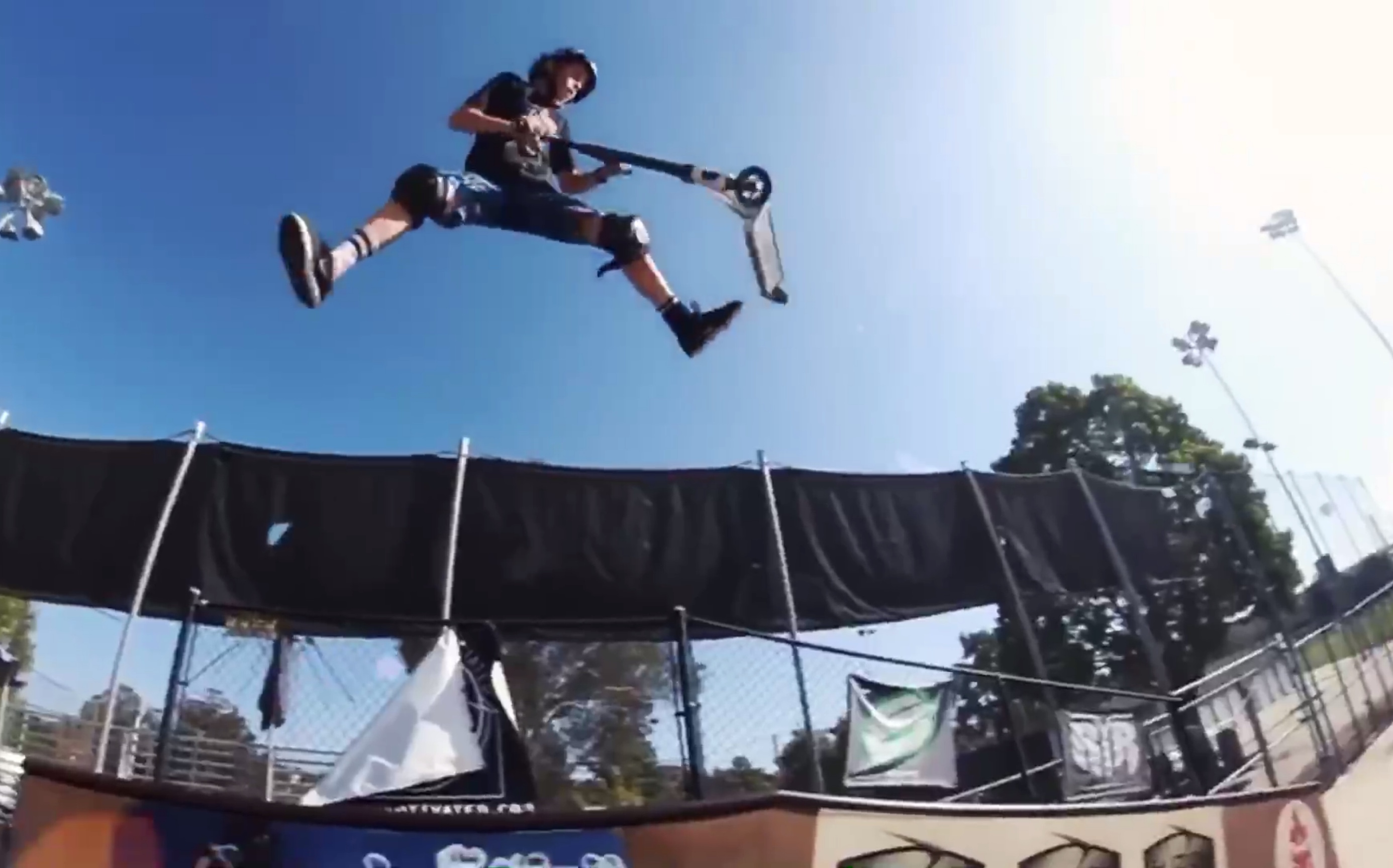 滑板车同样是滑板车国外大神们都能玩出花