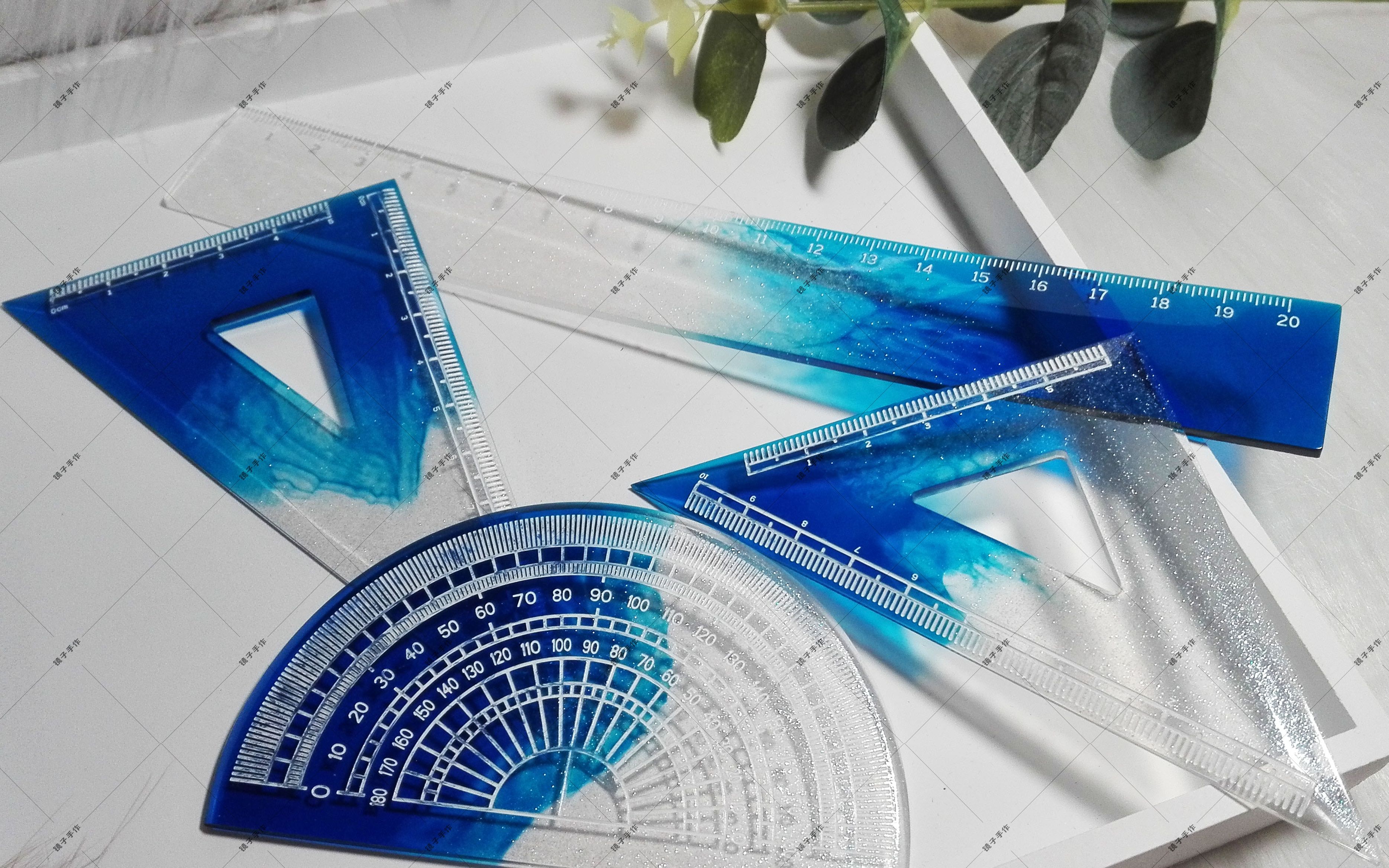 蓝色双拼闪光尺子