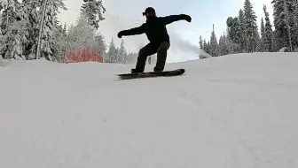 在美国滑雪.....圈，耍帅是不可能耍帅的