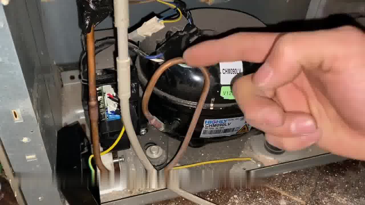 西门子冰箱冷冻室异响