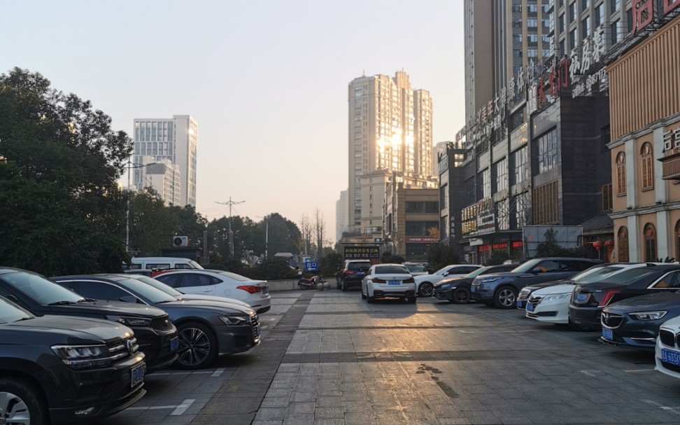 早安九江:车水马龙的九江市区街头随拍(拍摄于2021-12-23)_哔哩哔哩