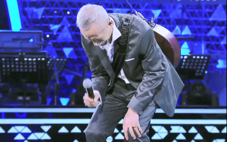 《经典咏流传》74岁台湾音乐人陈彼得告白盛世中国引全场泪奔