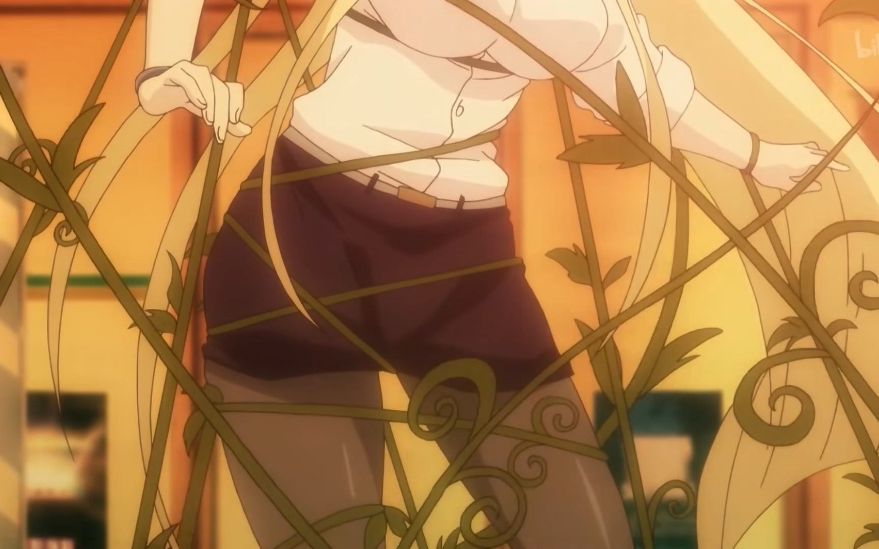 78黑丝金发吸血鬼教师被同居的血气方刚的学生陷害,另一名老师发现