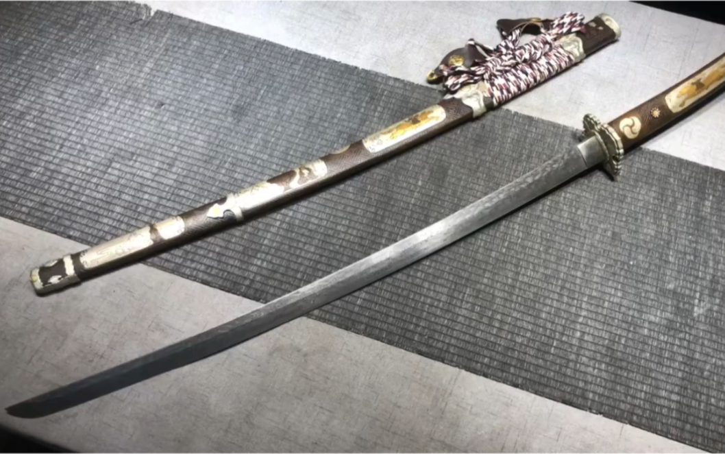 百炼钢折叠锻打水波纹全铜鞘幕府太刀