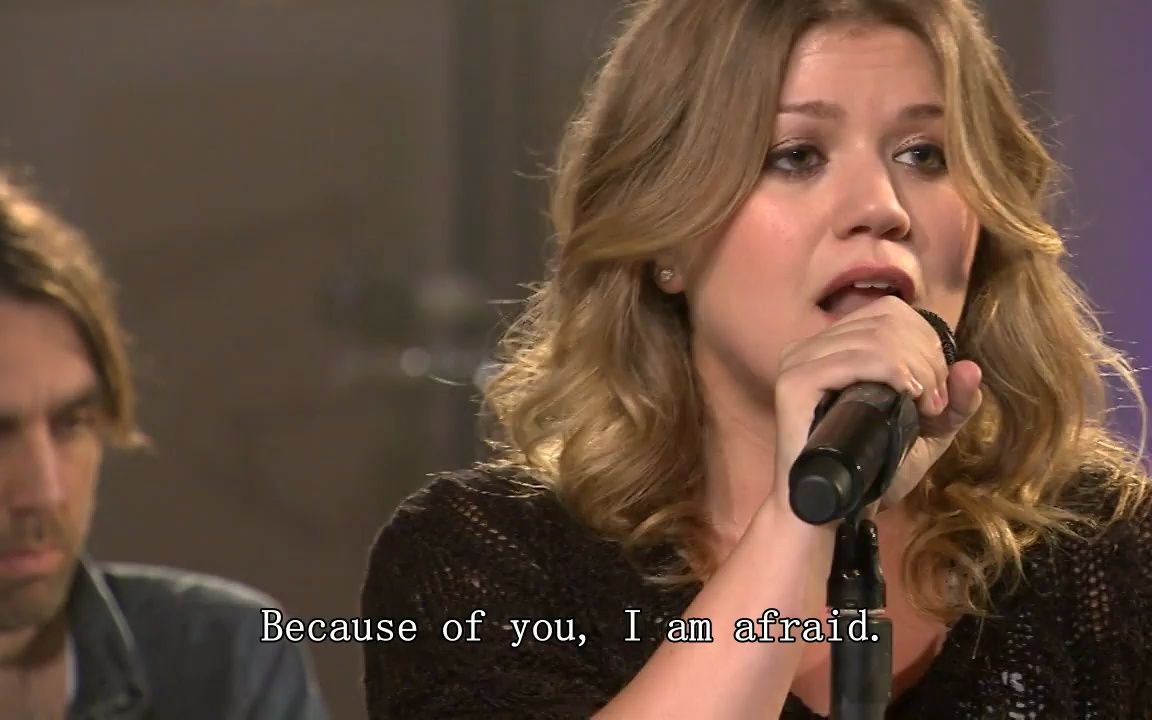 凯莉克莱森Kelly Clarkson《 Because Of You》高清现场版,不需要调音的实力唱将,魅力十足~~~哔哩哔哩bilibili