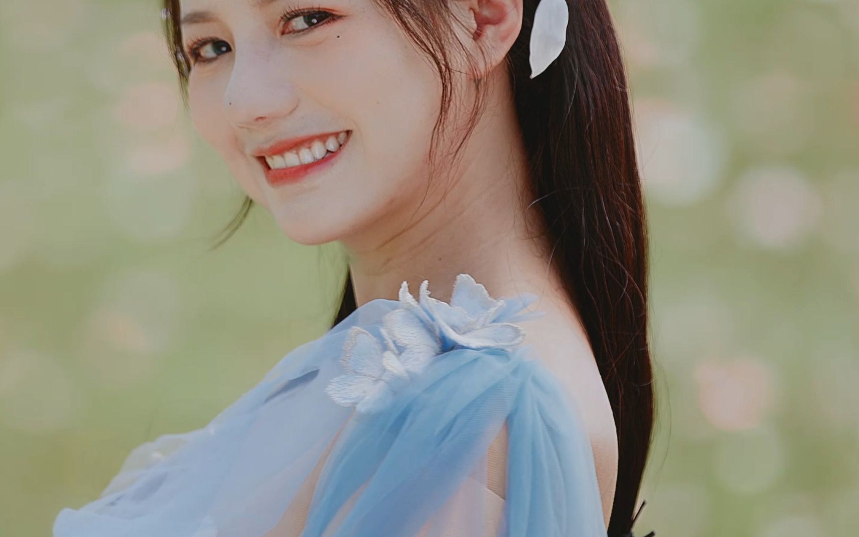 【节气群像】芙蓉不及 美 人 妆