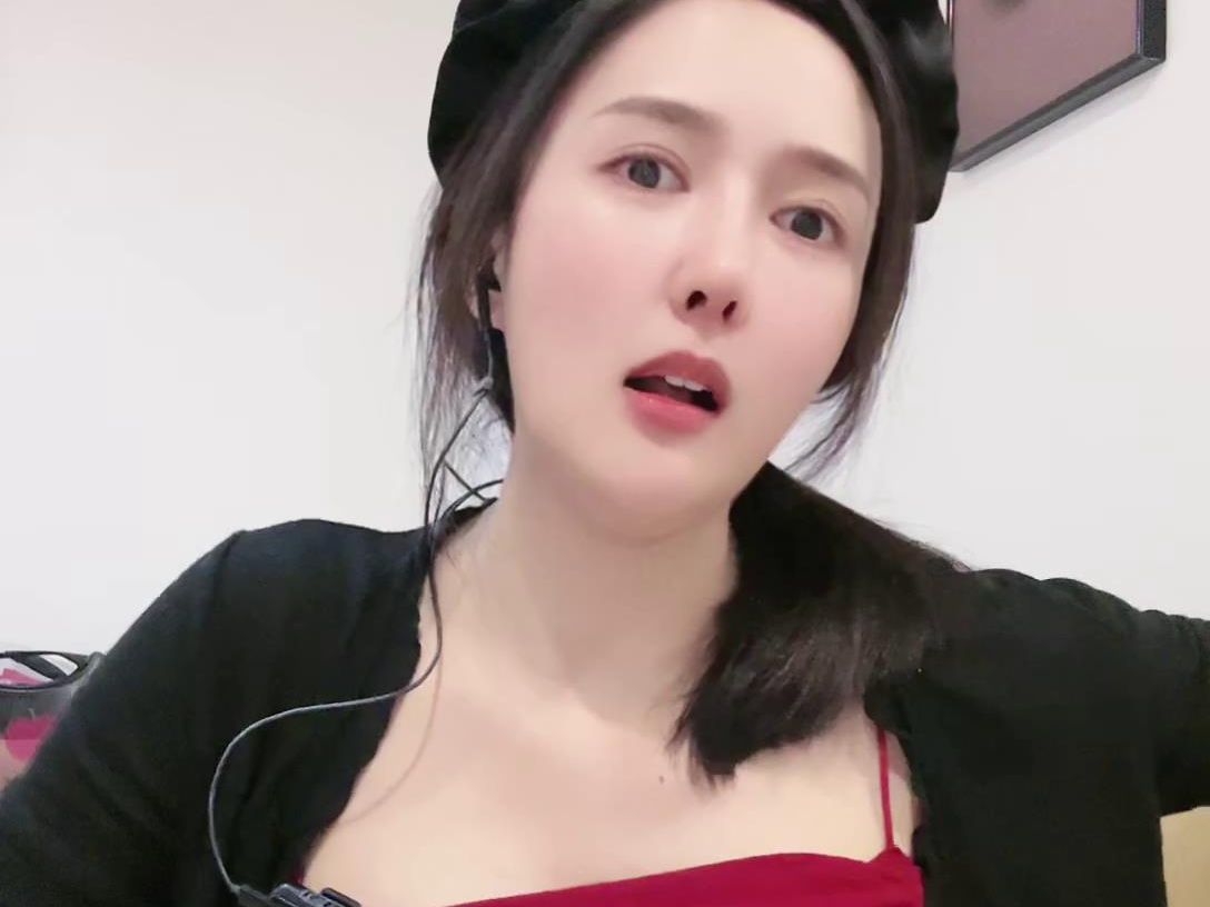 【颜选直播】超美主播小豆豆 微胖天花板 2024-05-12 晚场1