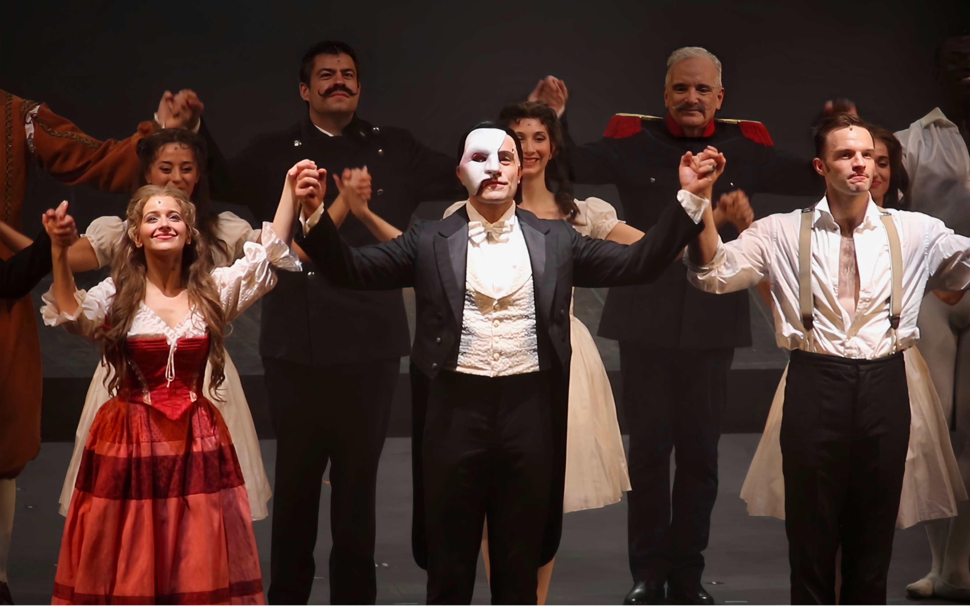 歌剧魅影巡演米兰首场演员返场